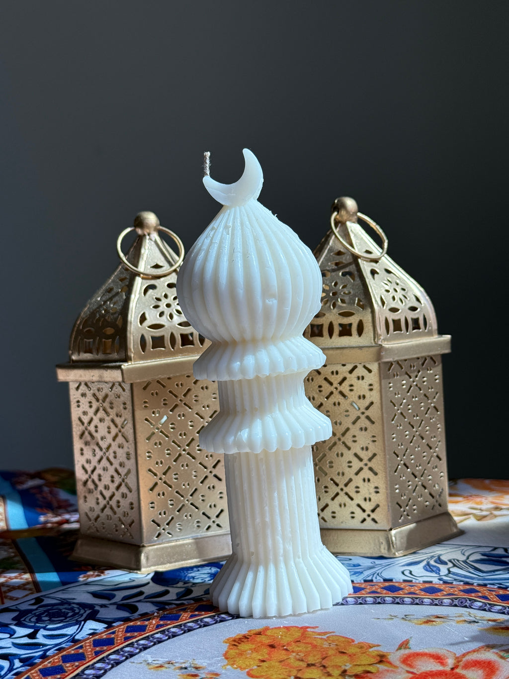 Dan Al Oud – Crescent Minaret Edition