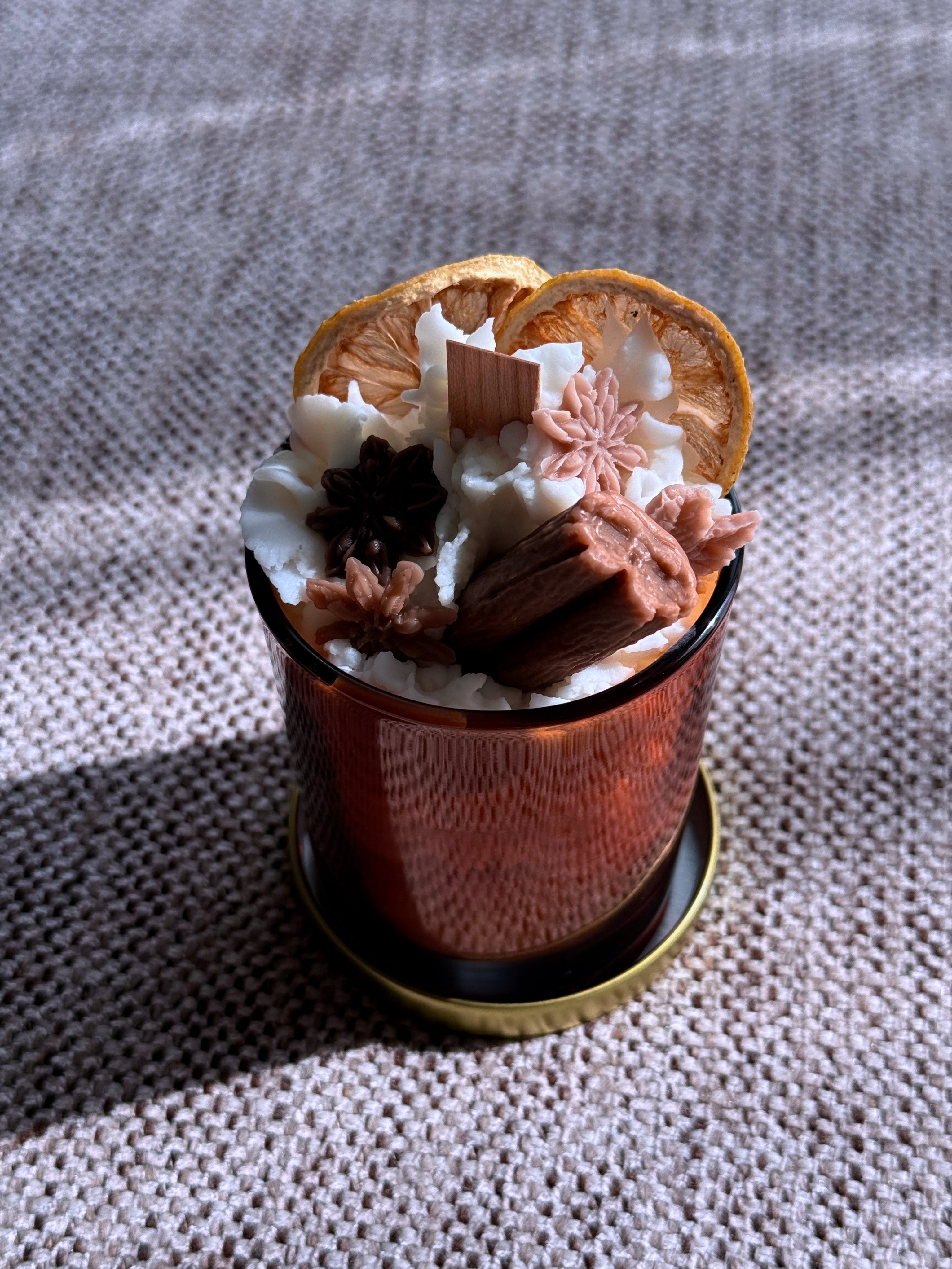 Cinnamon Ember Candle – Warm & Spiced Cozy Glow