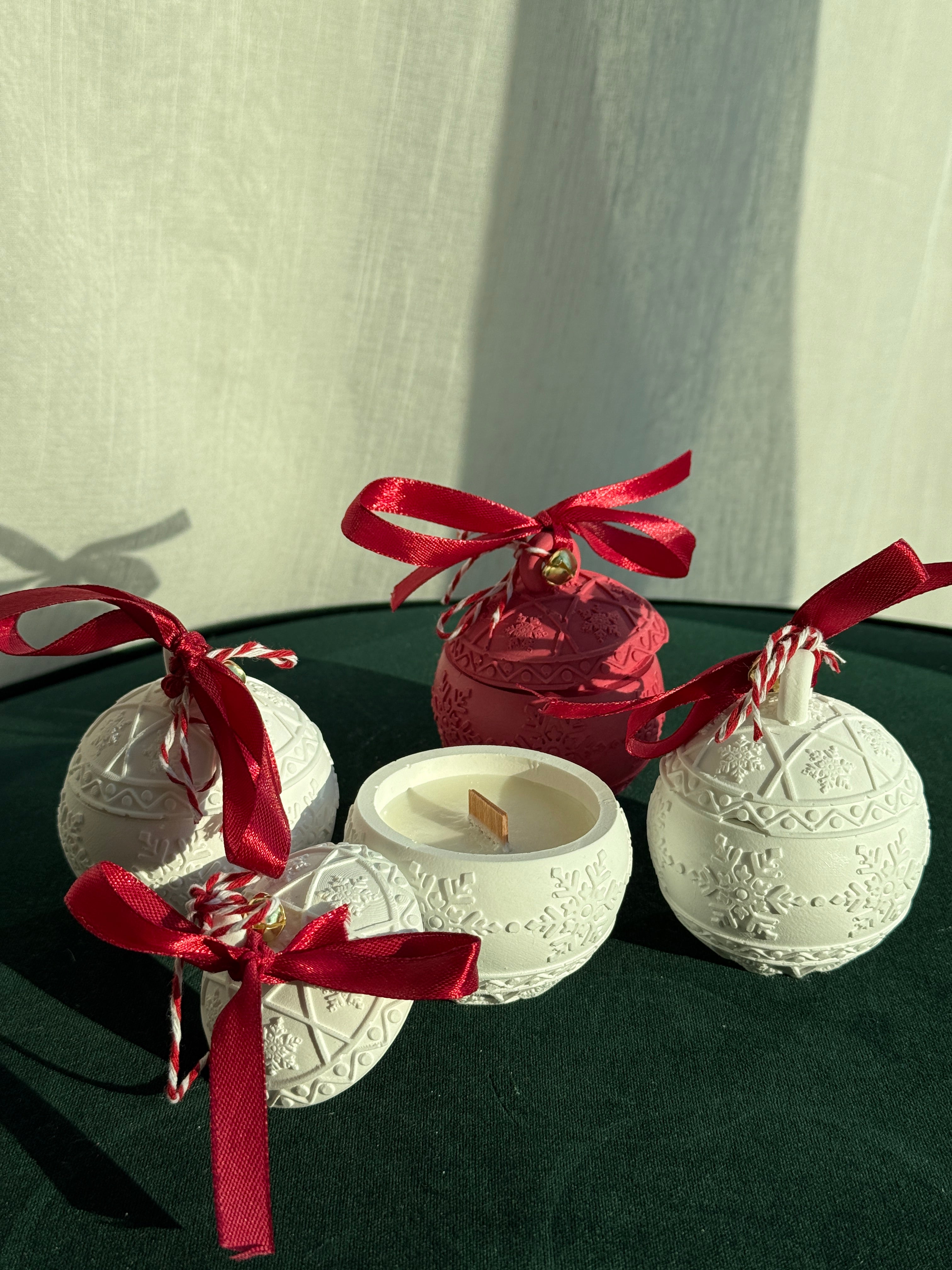 Holiday Ornament Candle – Handcrafted, Non-Toxic Container