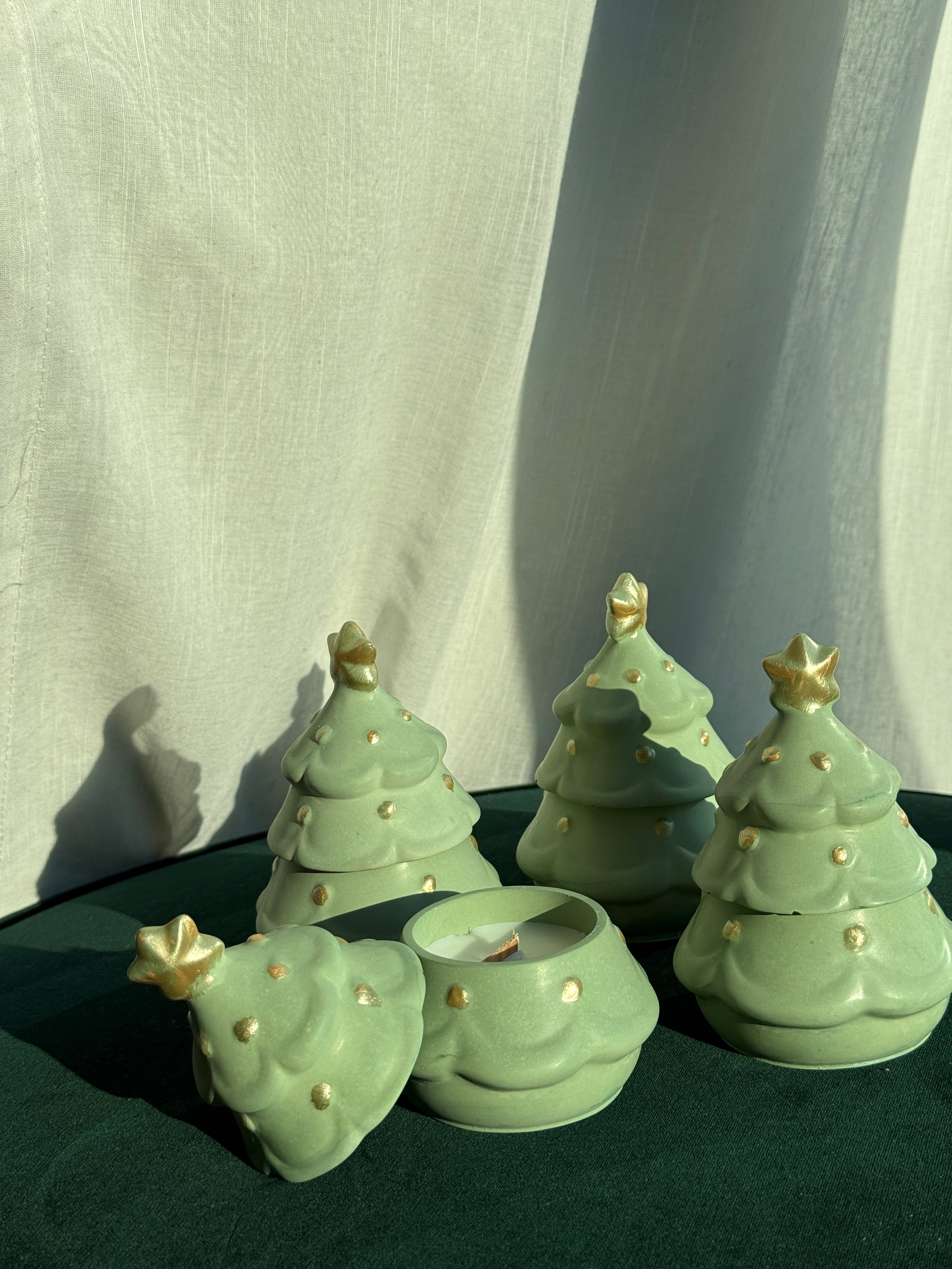Handmade Christmas Tree Candle – Non-Toxic & Reusable Pot